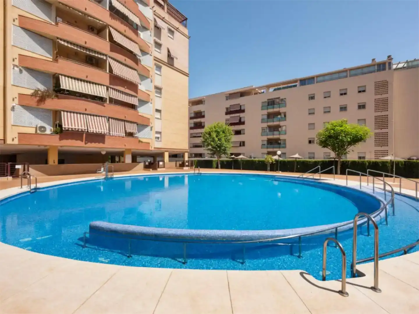 Piscina de Piso en venta en Málaga con Aire acondicionado, Piscina y Amueblado