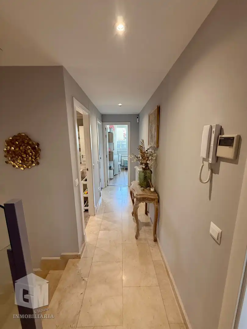Einfamilien-Reihenhaus zum Verkauf in Arroyomolinos (Madrid) mit Klimaanlage, Heizung und Privatgarten