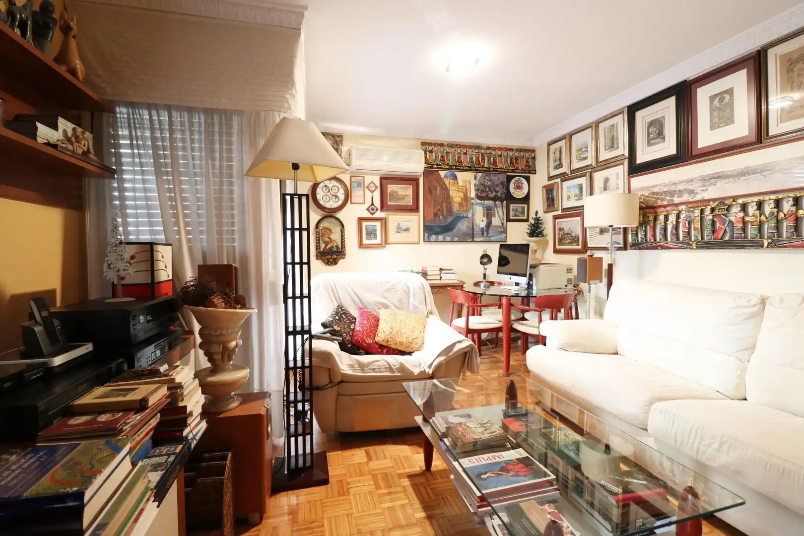 Living room of Flat for rent in Elche / Elx  with Air Conditioner, Furnished and Balcony