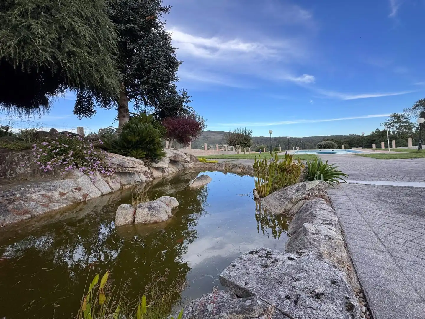 Piscina de Casa o chalet en venta en Barro con Calefacción, Jardín privado y Terraza
