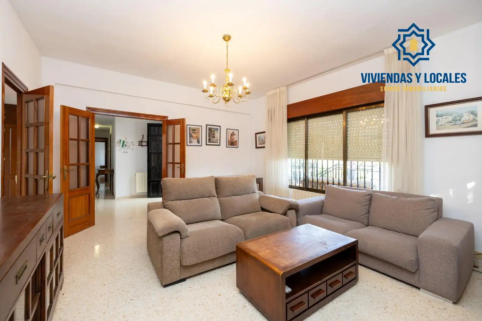 Chalet con piscina en venta en Calle Lindaraja, imagen 10