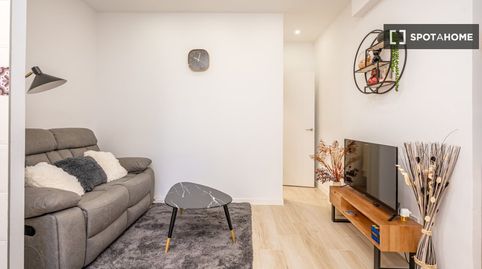 Photo 5 of Room in Puerta Bonita, Madrid Capital