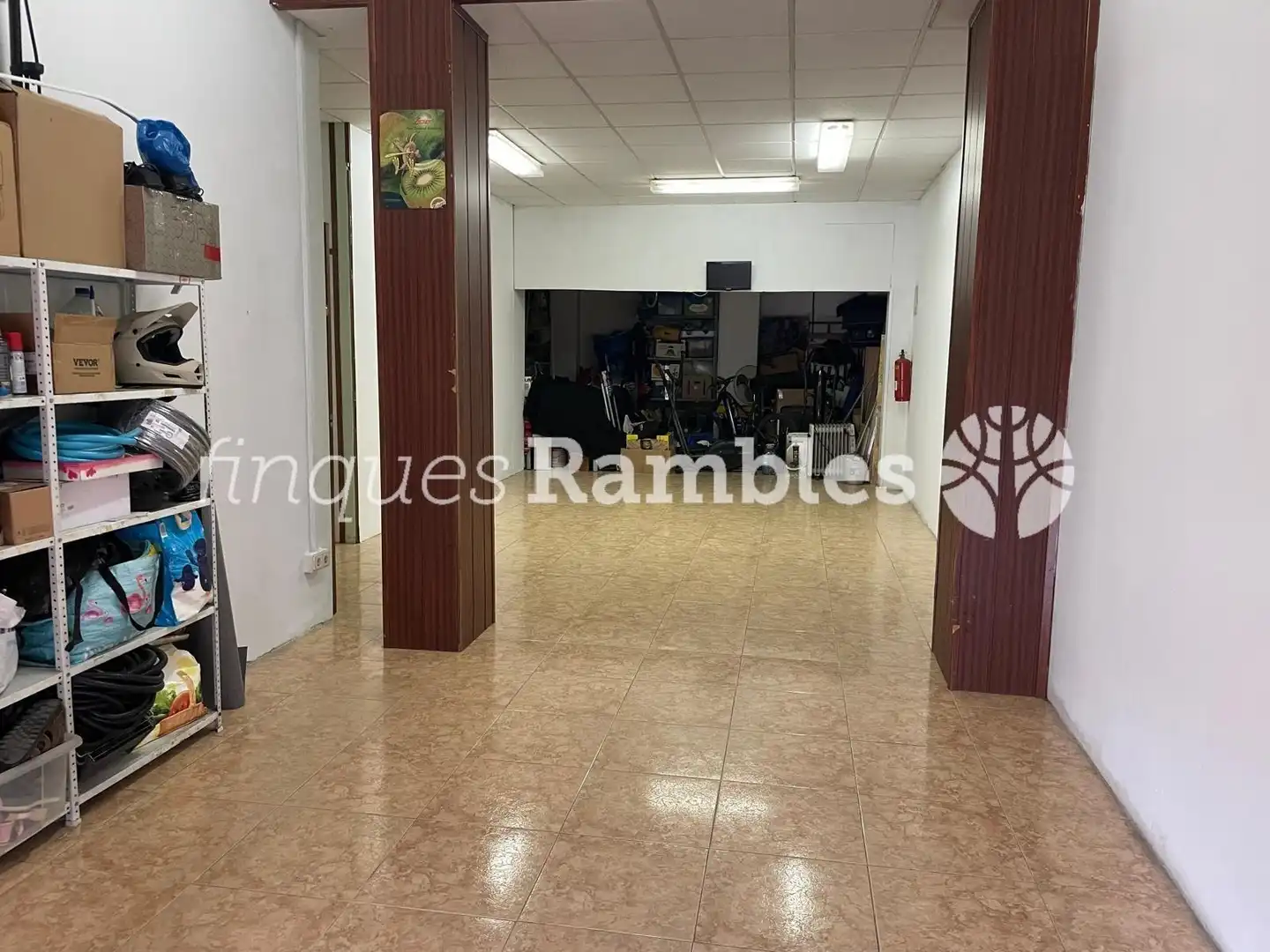 Local commercial à vendre à Santa Margarida de Montbui, imagen 2