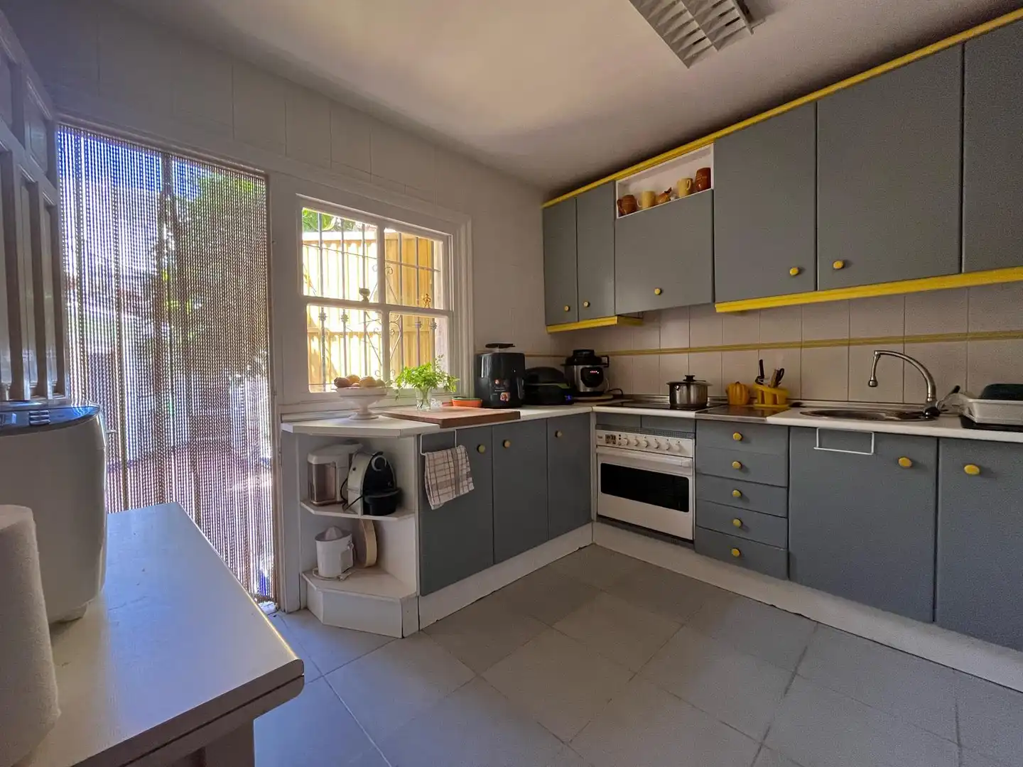 Cuina de Casa o xalet en venda en Torrenueva Costa amb Terrassa