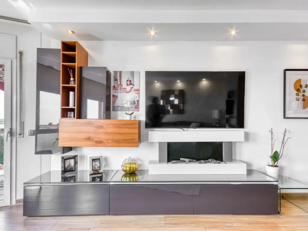 Living room of Flat for sale in Figueres  with Air Conditioner