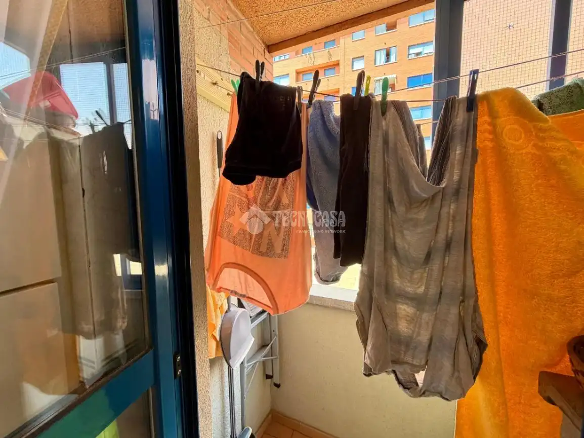 Terrassa de Pis en venda en León Capital  amb Calefacció, Parquet i Terrassa