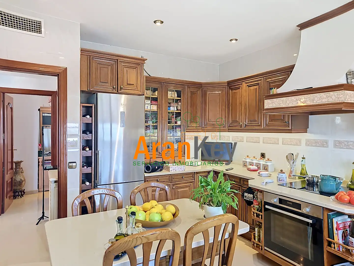 Kitchen of Houses for sale in Aranjuez  with Air Conditioner, Private garden and Terrace