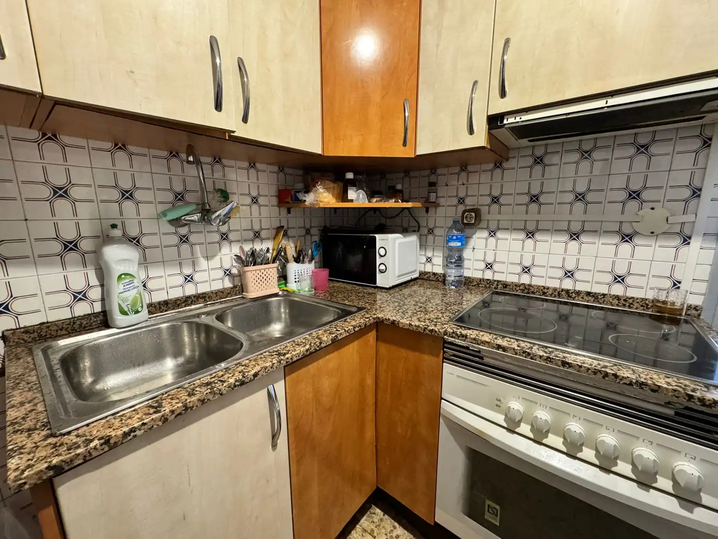 Cocina de Piso en venta en Barberà del Vallès con Horno y Balcón