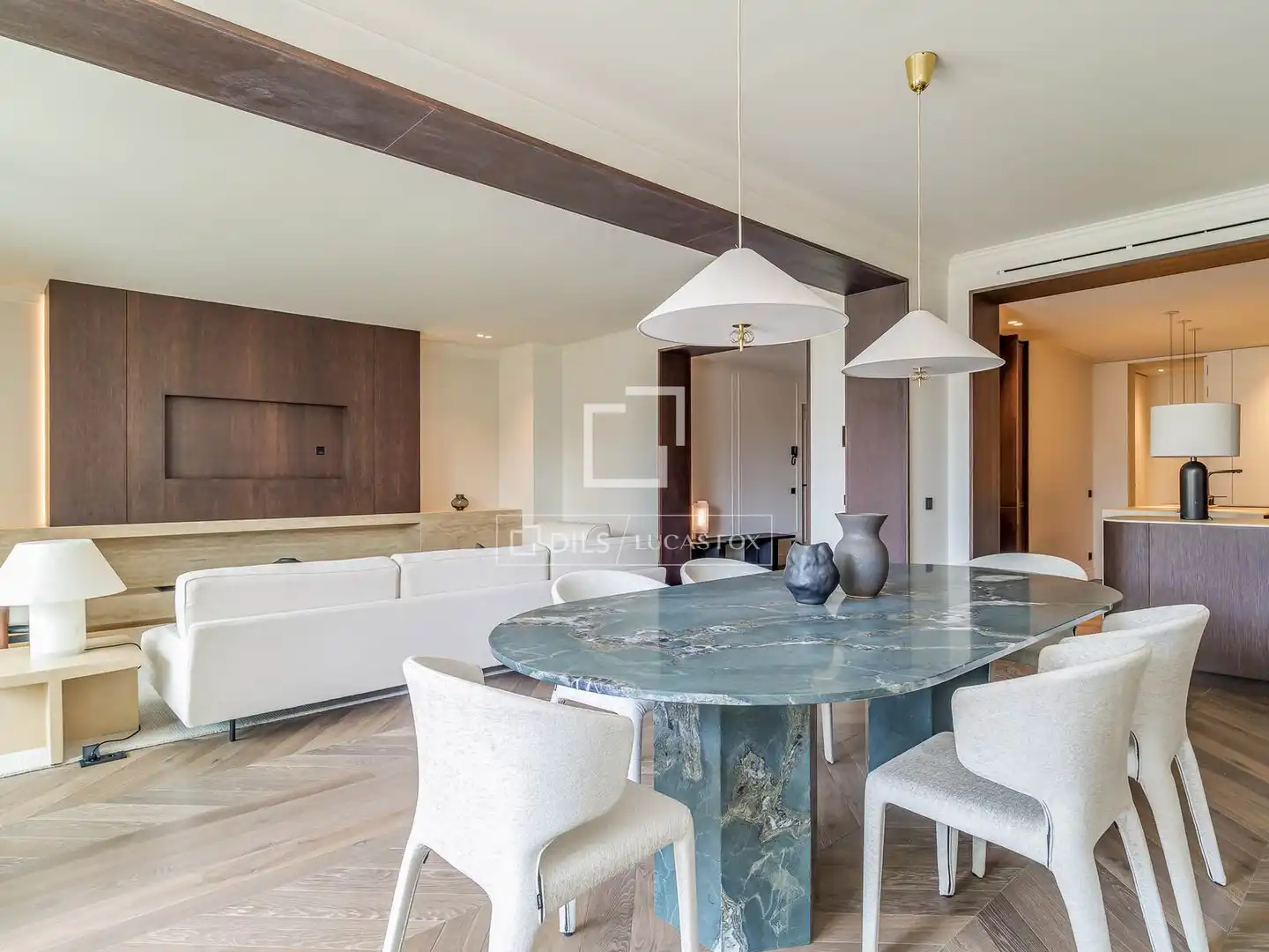Comedor de Piso en venta en Barcelona con Aire acondicionado, Amueblado y Balcón
