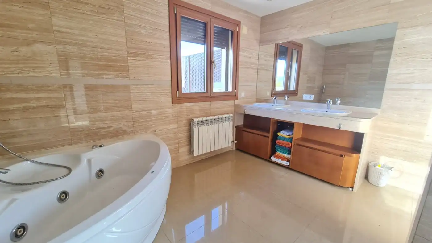 Bathroom of Houses for sale in Calvià  with Heating, Private garden and Terrace