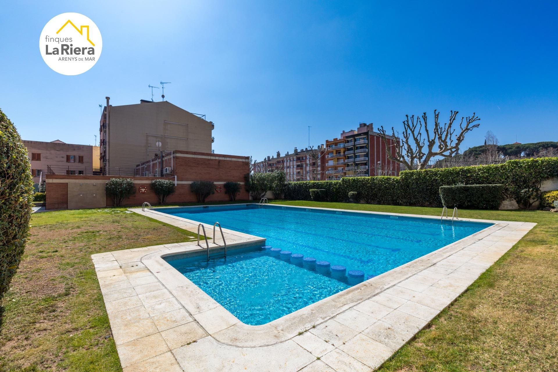 Swimming pool of Flat for sale in Arenys de Mar  with Private garden, Storage room and Balcony