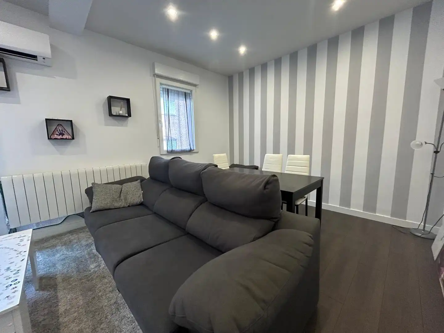 Sala de estar de Edificio en venta en Segovia