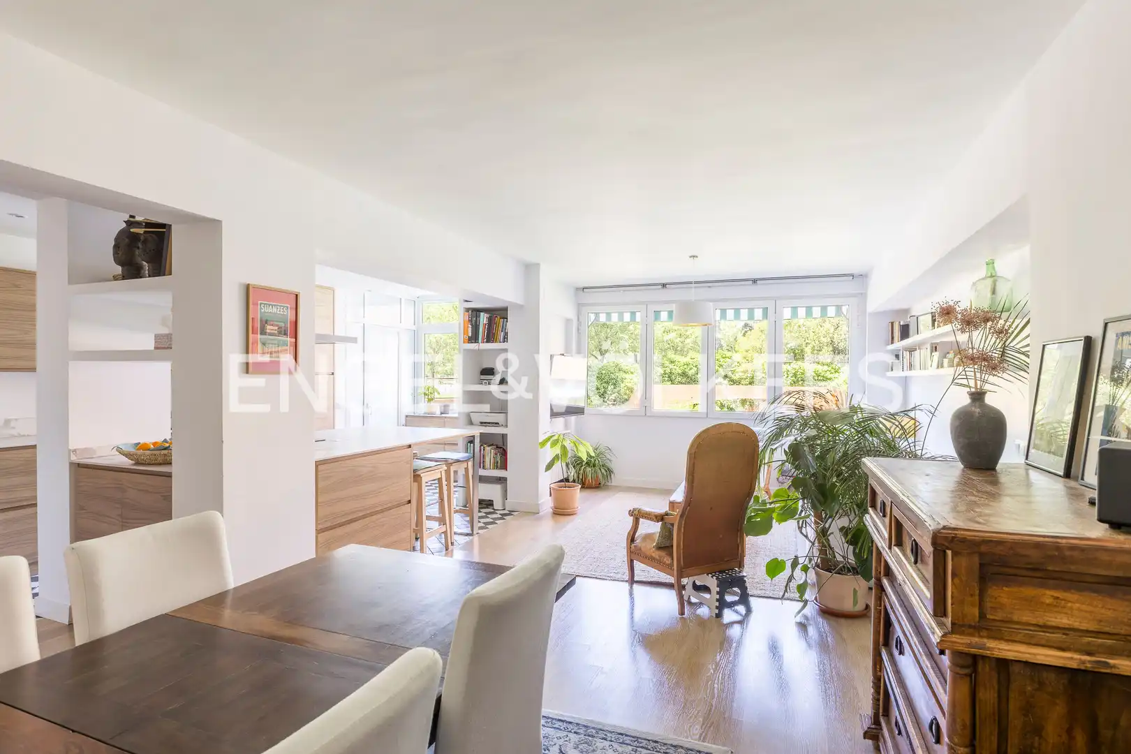 Exterior view of Flat for rent in Madrid  with Air Conditioner, Heating and Swimming Pool