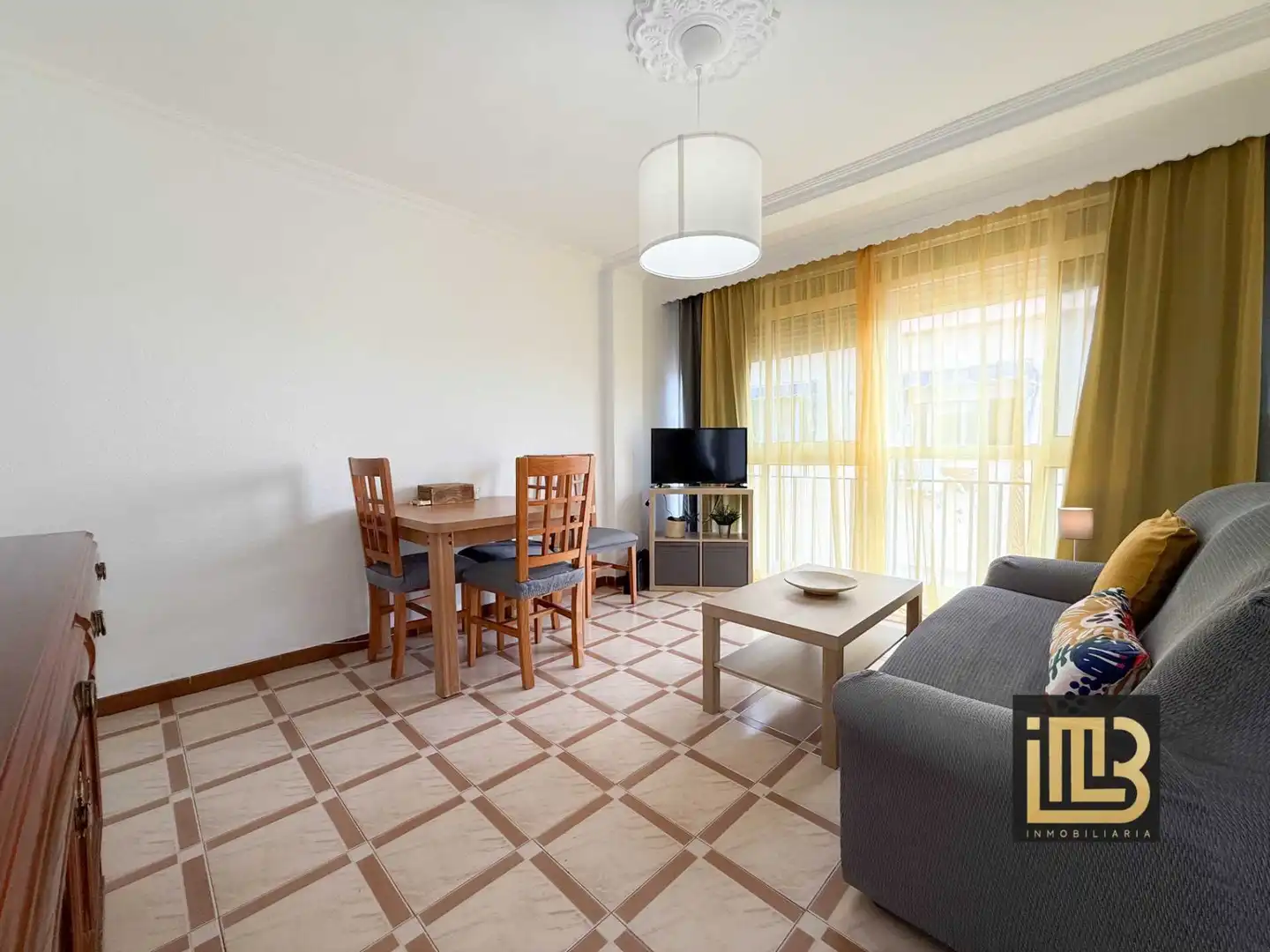 Living room of Flat for share in Málaga  with Air Conditioner, Heating and Furnished