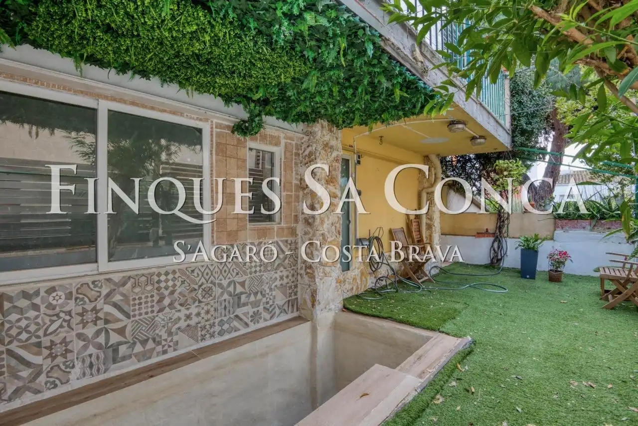 Jardín de Casa adosada en venta en Sant Feliu de Guíxols con Calefacción