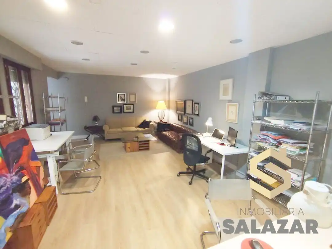 Büro zur Miete in José María de Escuza Kalea, imagen 4