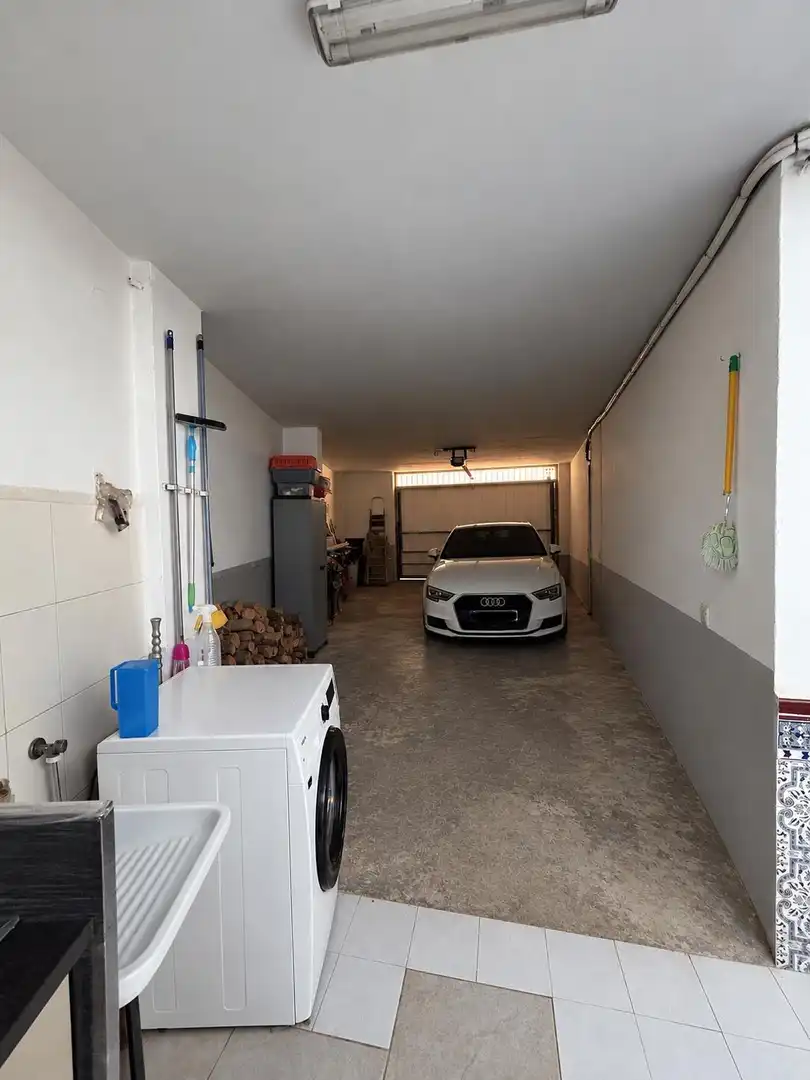Aparcament de Casa o xalet en venda en Casco Urbano