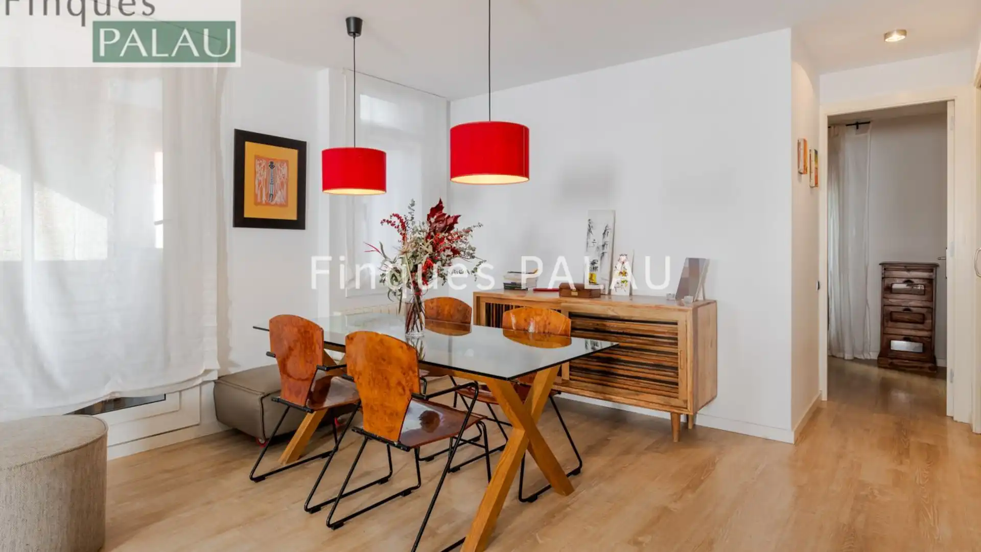 Comedor de Piso en venta en Sant Just Desvern con Aire acondicionado, Calefacción y Piscina comunitaria