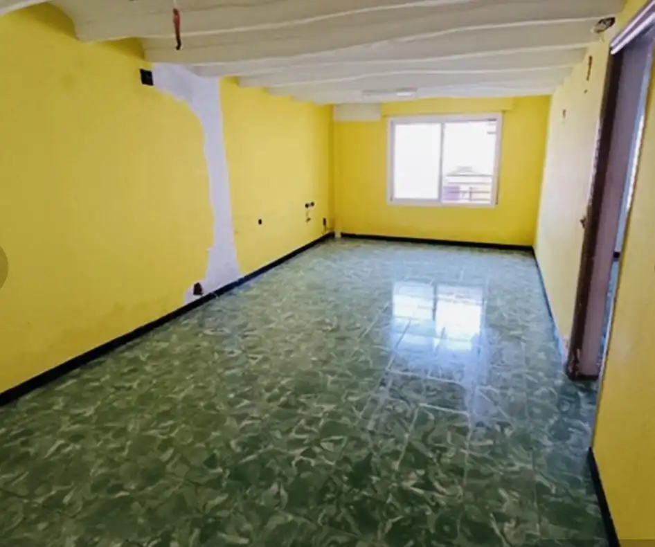 Piso en venta en Barà, Roda de Berà