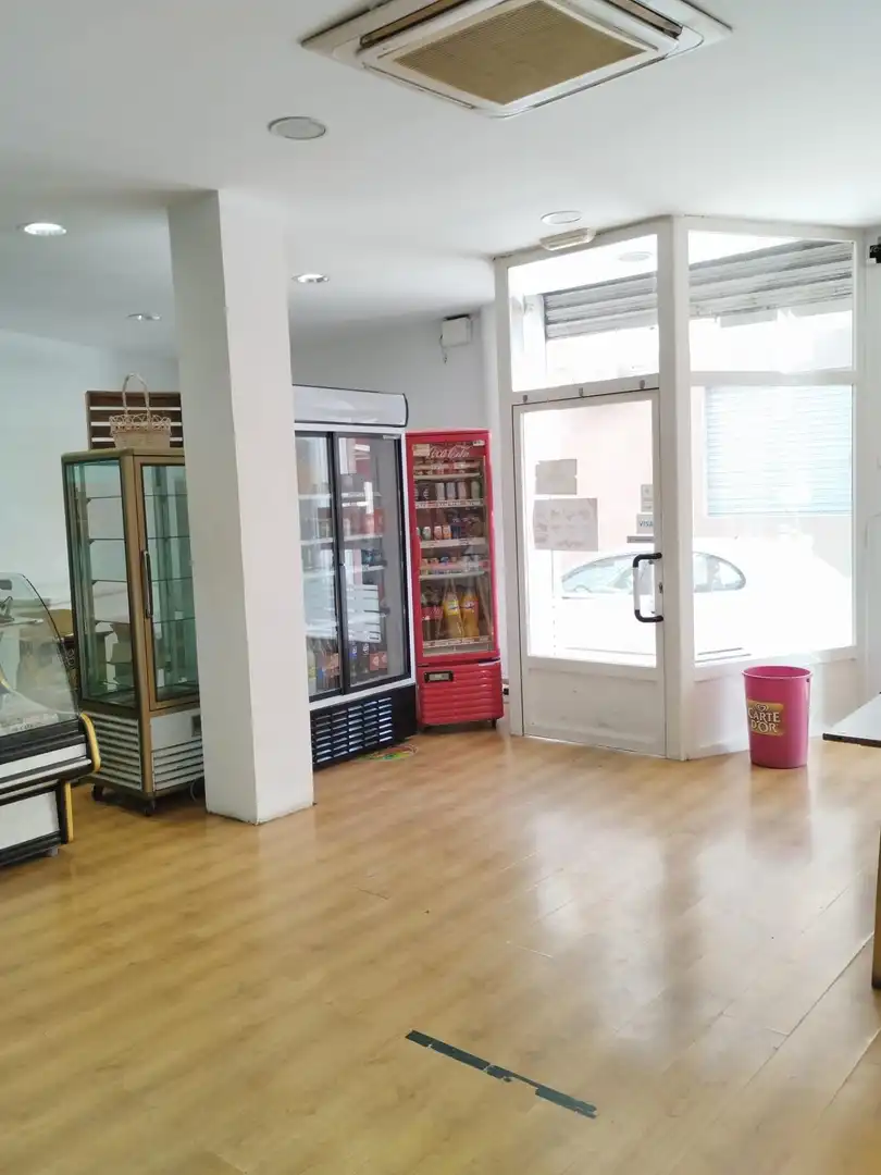 Geschaftsraum zur Miete in Calle TIERNO GALVAN, Villa de Otura