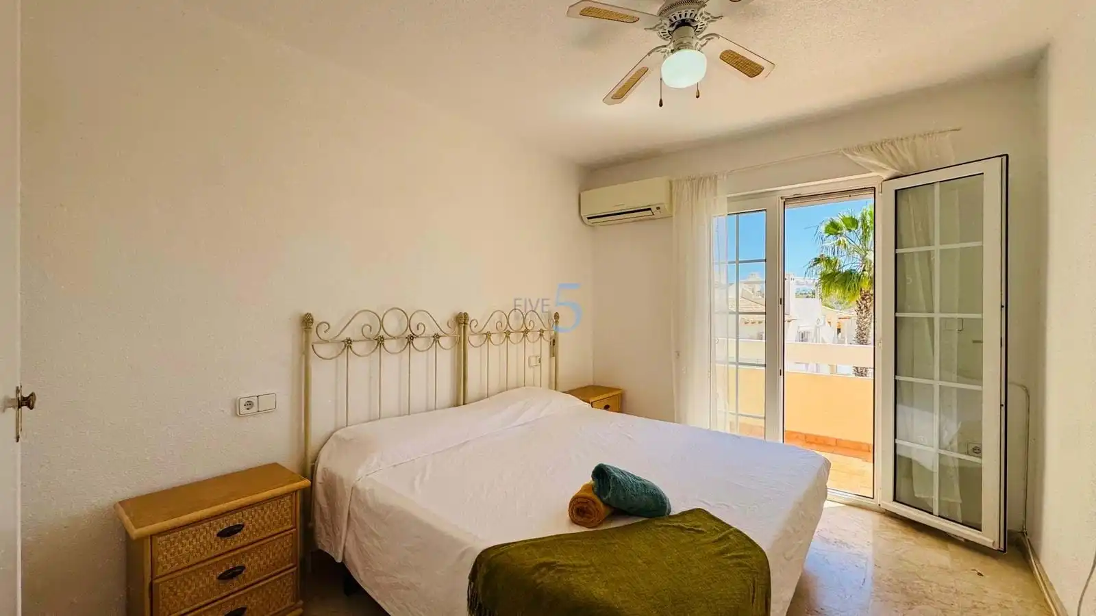 Terraced house with terrace for sale in Orihuela Costa, imagen 9
