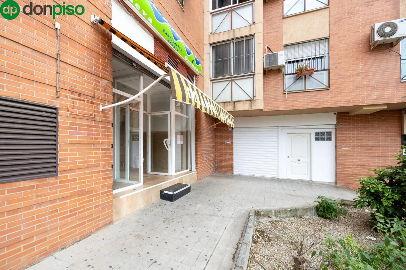 Local comercial en venda a Calle Gabriel Mistral, imagen 4