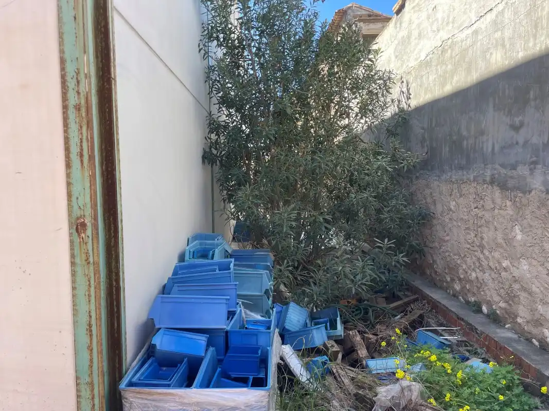 Garden of Industrial buildings for sale in Beniarjó