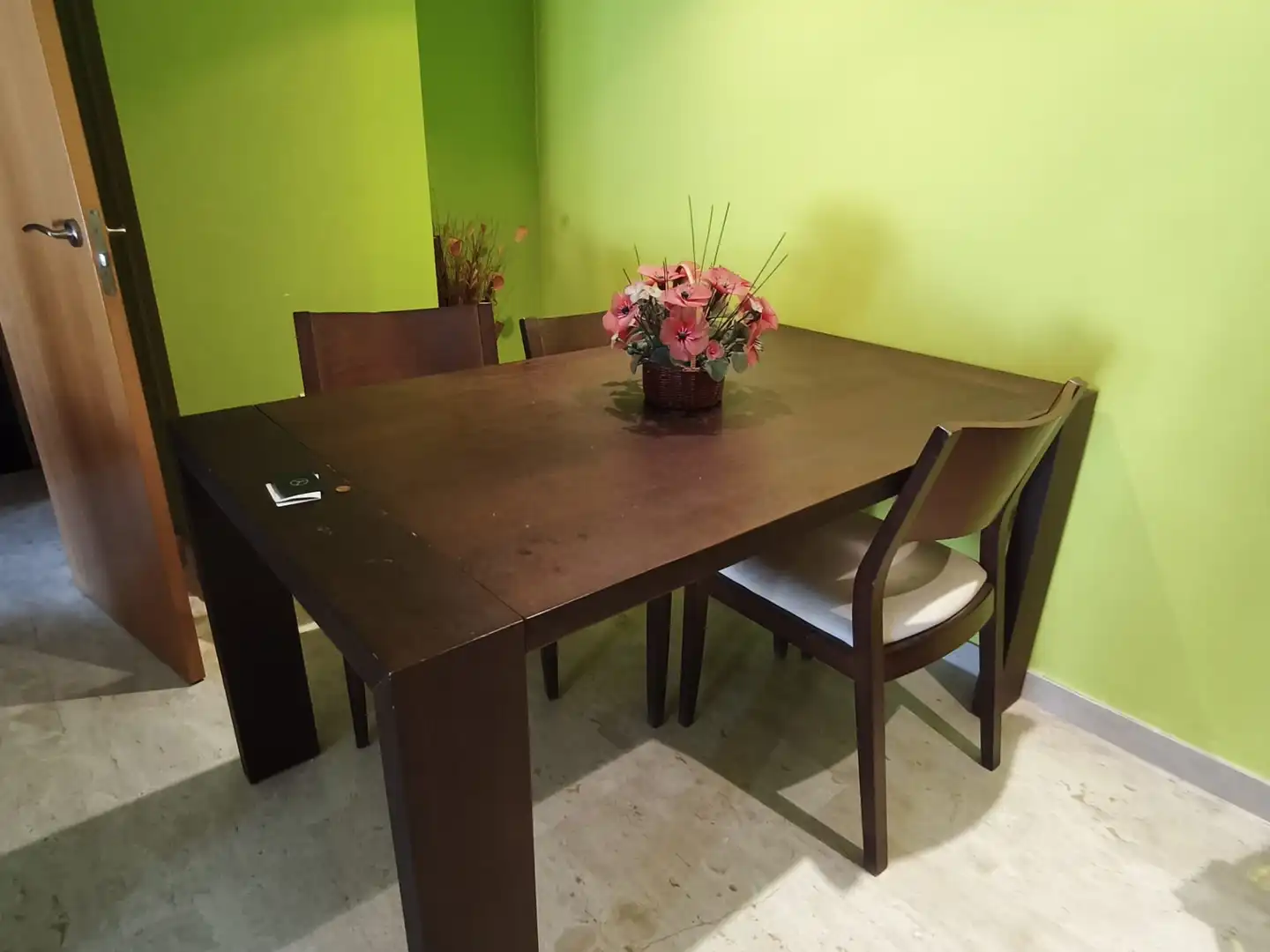 Piso con terraza en venta en Carrer Doctor Borràs 19, imagen 2