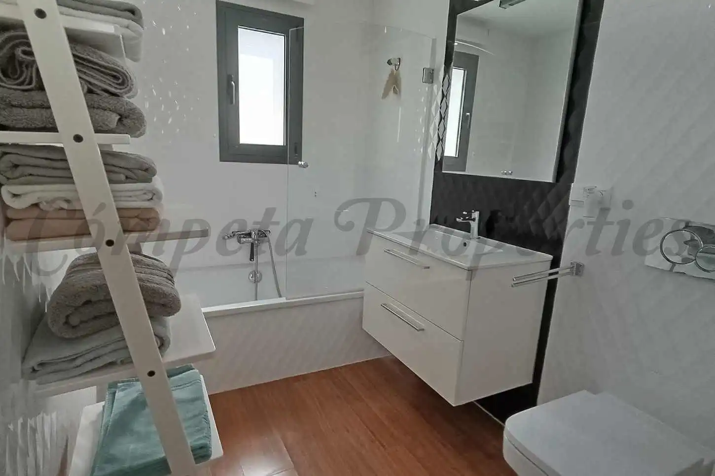 House with pool for sale in Avda Pescia - Ctra de Frigiliana, imagen 10