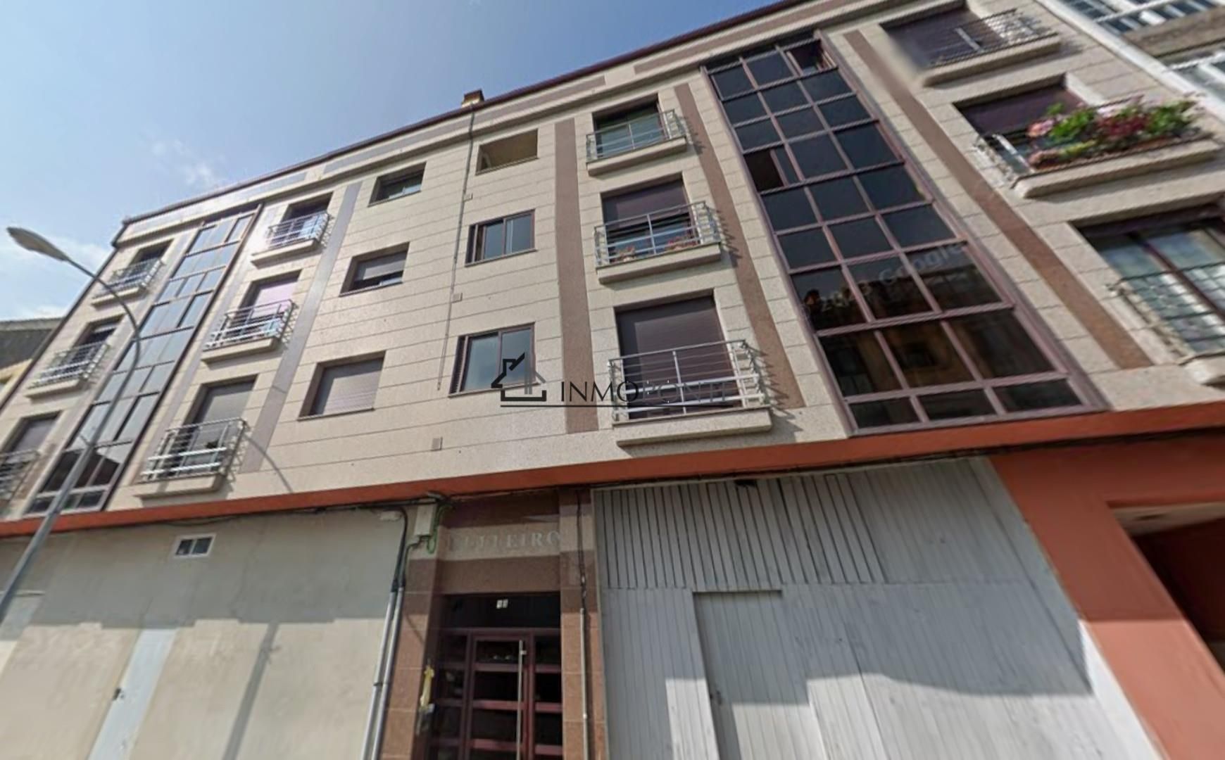 Vista exterior de Pis en venda en Silleda