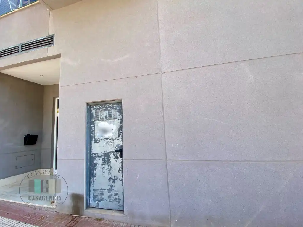 Local de alquiler en Calle Jutge Manuel Gual, Pueblo