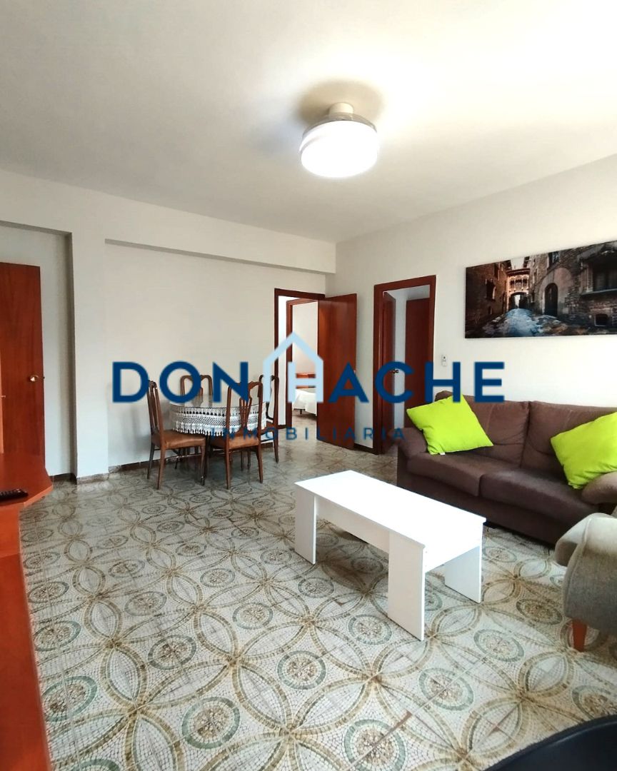 Sala d'estar de Pis en venda en Mérida amb Moblat