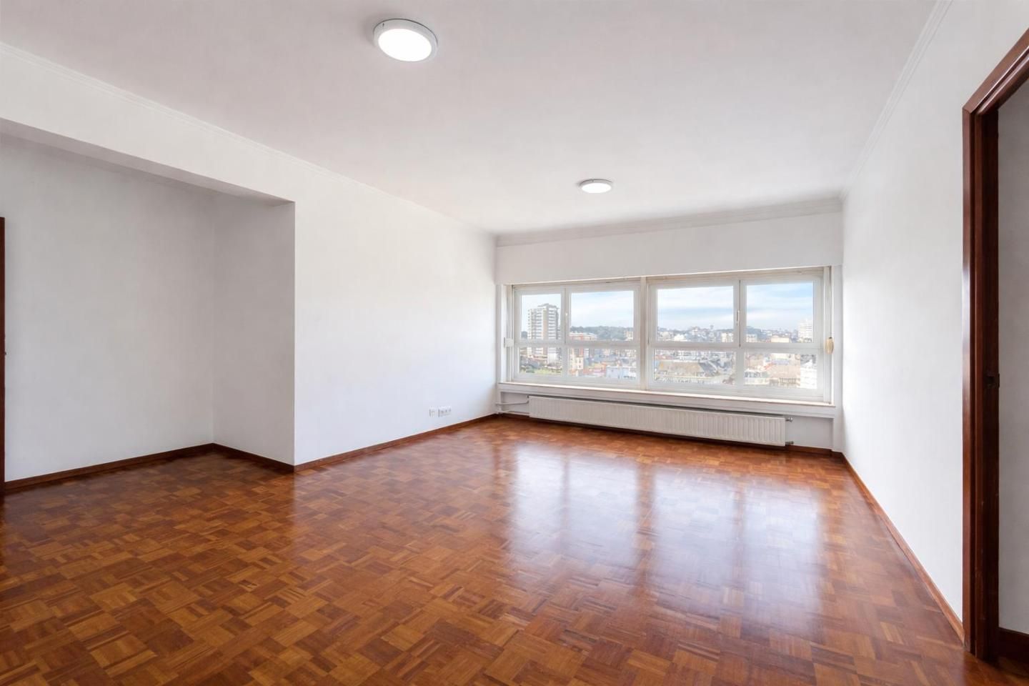 Sala d'estar de Pis de lloguer en A Coruña Capital  amb Calefacció i Parquet