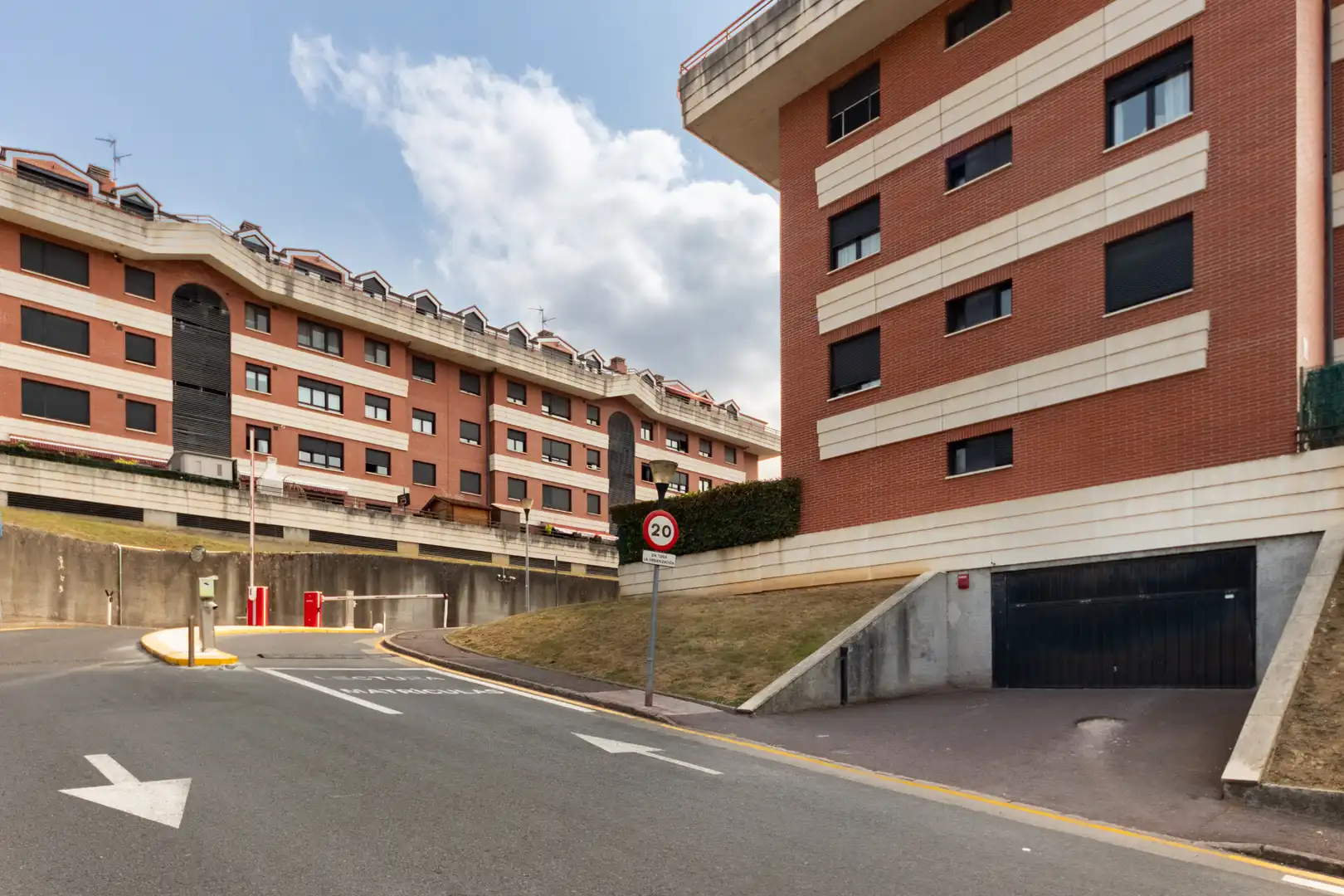 Exterior view of Flat for sale in Castro-Urdiales  with Heating, Parquet flooring and Terrace