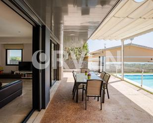Terrassa de Casa o xalet en venda en El Catllar  amb Aire condicionat i Piscina