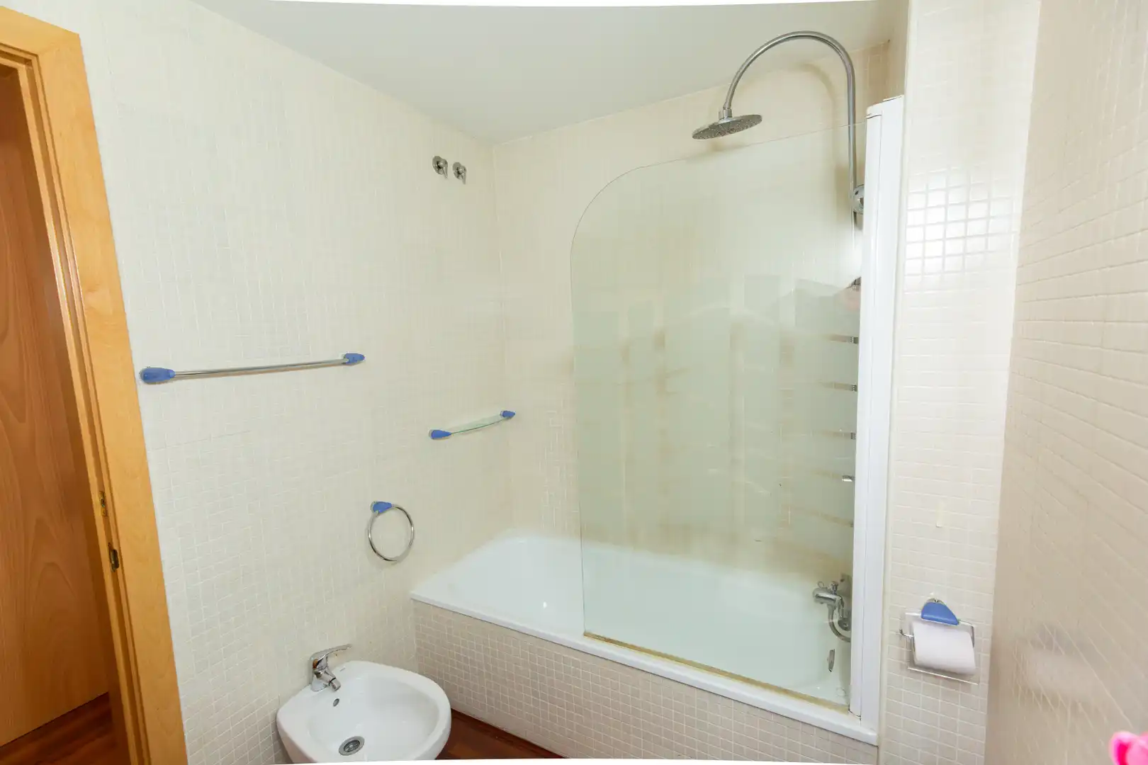 Baño de Piso en venta en Figueres con Aire acondicionado, Parquet y Balcón
