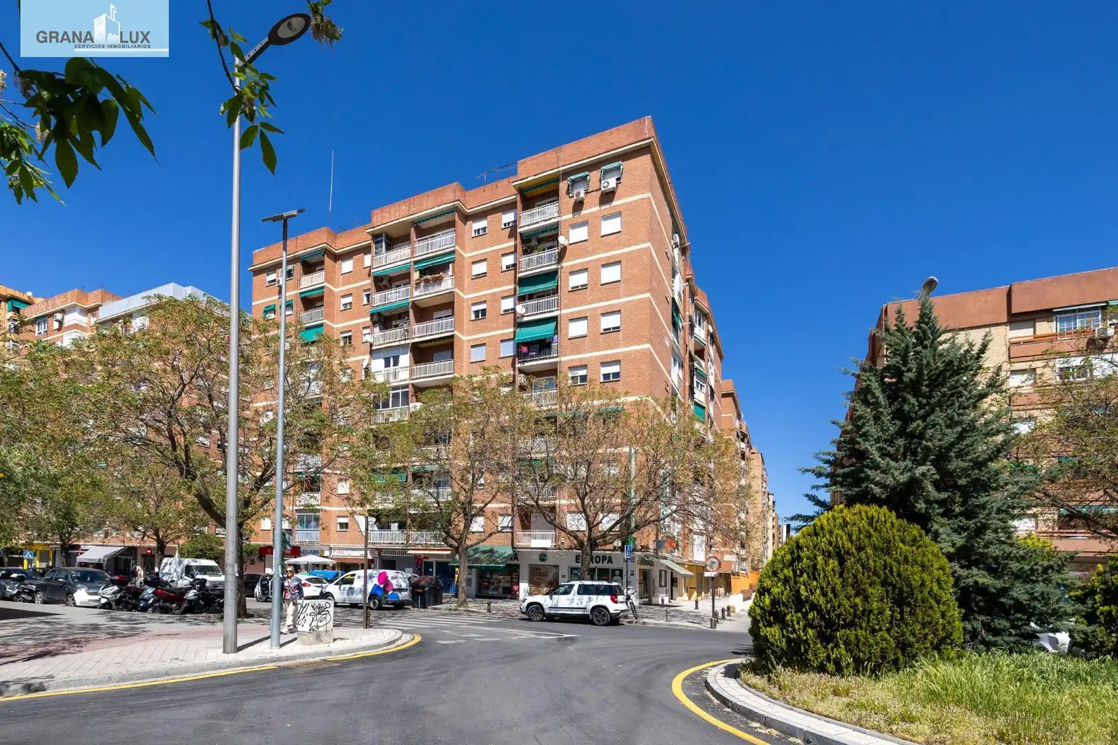 Exterior view of Flat for sale in  Granada Capital  with Air Conditioner and Terrace