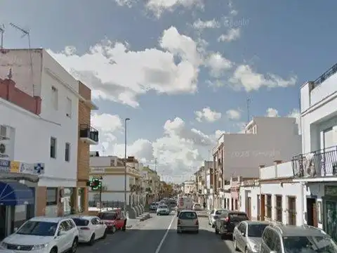 Vista exterior de Planta baja en venta en Coria del Río