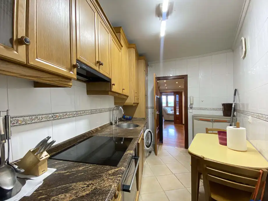 Kitchen of Flat for sale in Vitoria - Gasteiz  with Heating, Parquet flooring and Terrace