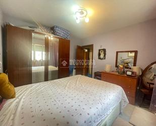 Bedroom of Flat for sale in  Madrid Capital  with Heating and Storage room