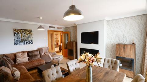 Foto 2 de Apartament en venda a Calle Lima, 10, La Concha - Resina Golf, Málaga