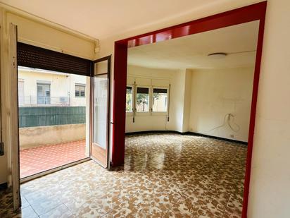 Pis en venda en Cornellà de Llobregat amb Aire condicionat, Forn i Balcó