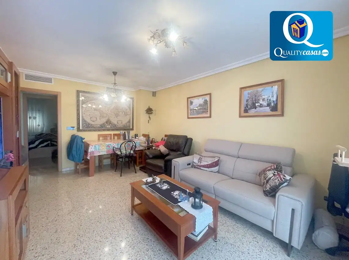 Living room of Flat for sale in Alicante / Alacant  with Air Conditioner, Storage room and Balcony