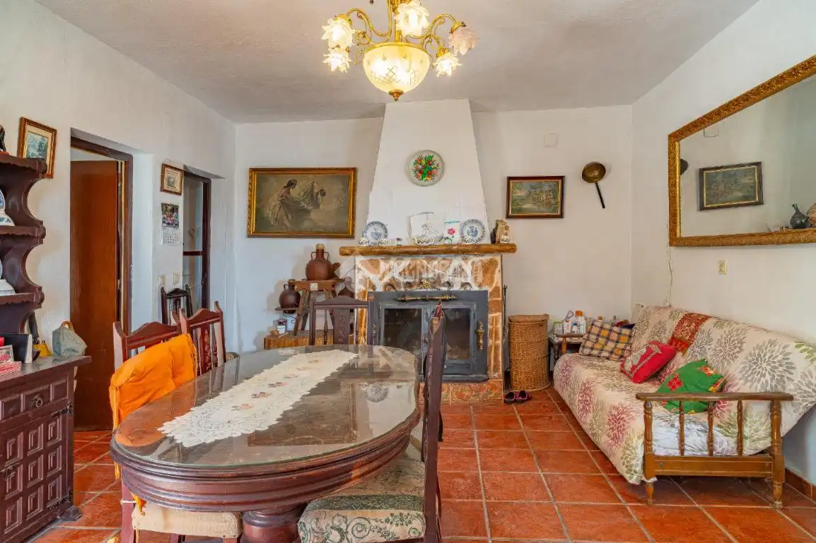 Sala d'estar de Finca rústica en venda en Los Guájares