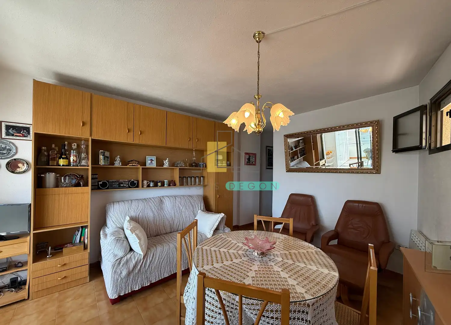 Sala d'estar de Apartament en venda en Roses amb Calefacció, Moblat i Forn