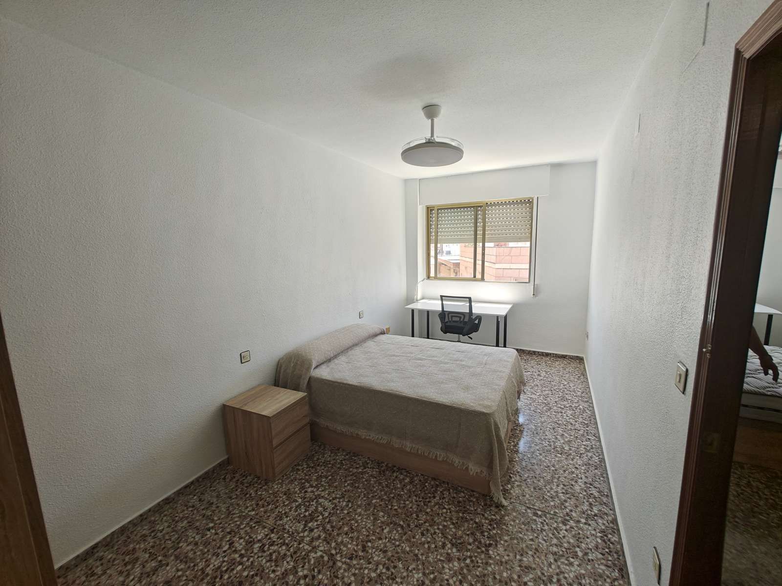 Bedroom of Flat to share in Cartagena  with Air Conditioner and Terrace