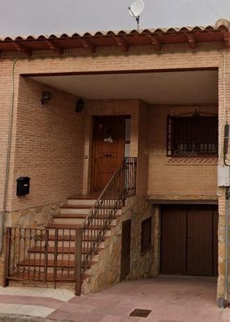 Casa adosada en venta en Añover de Tajo con Calefacción y Jardín privado