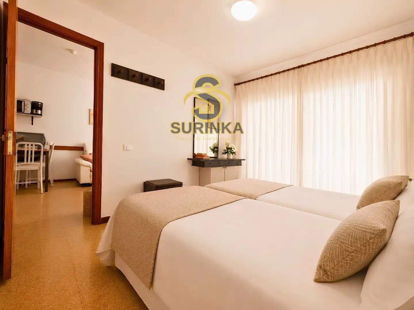 Habitación de Apartamento en venta en San Bartolomé de Tirajana con Terraza, Piscina y Amueblado