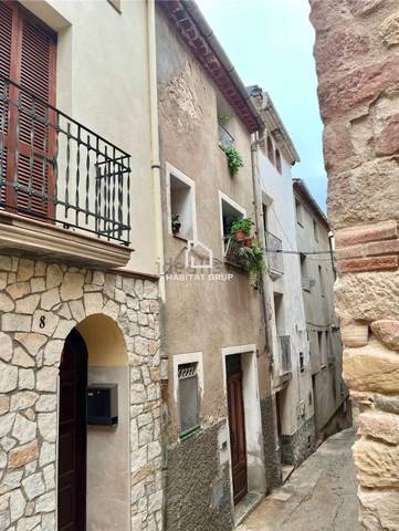 Casa-chalet en Venta en Cornudella de Montsant