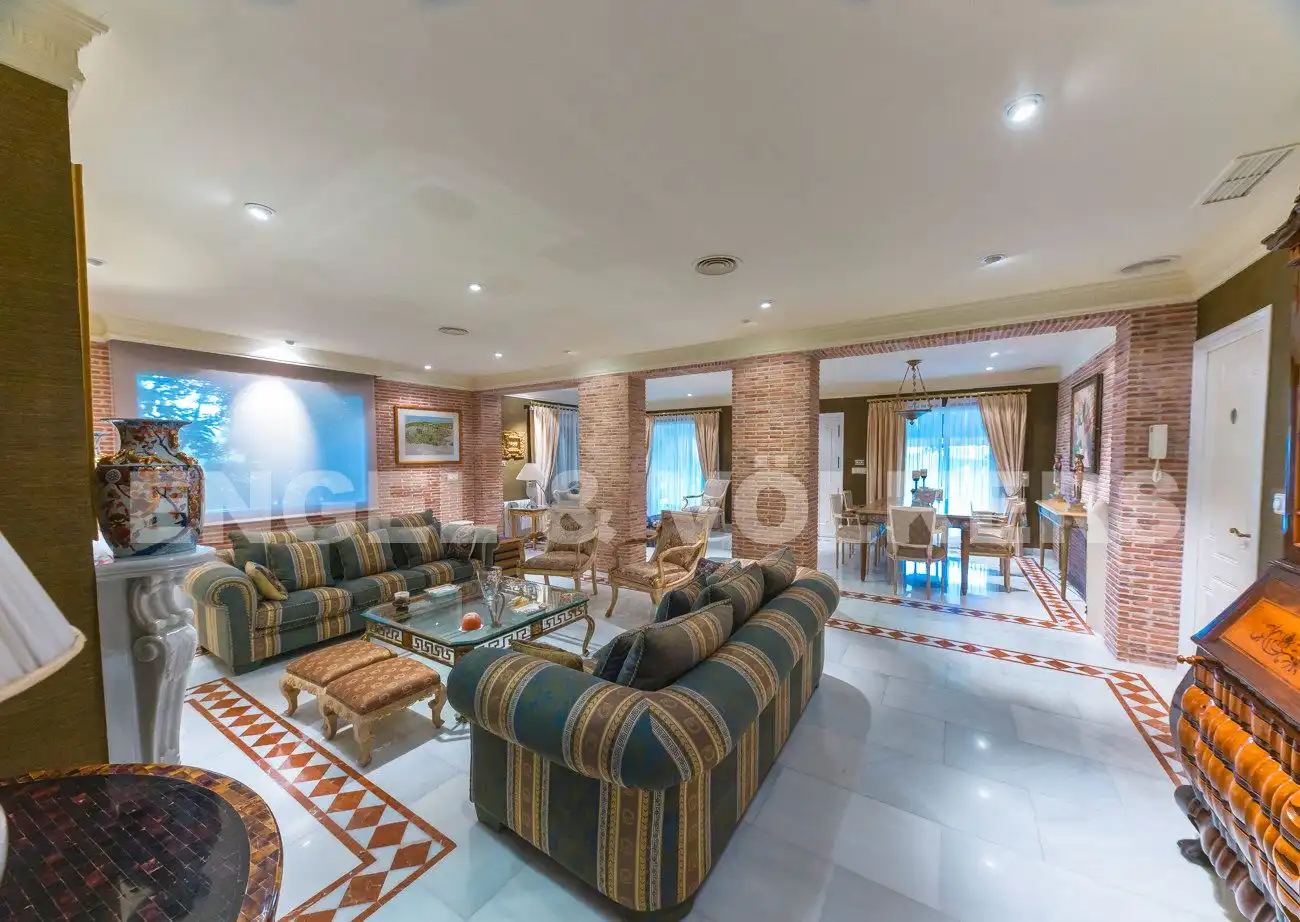 Detached house with pool for sale in Peña de las Águilas, imagen 5